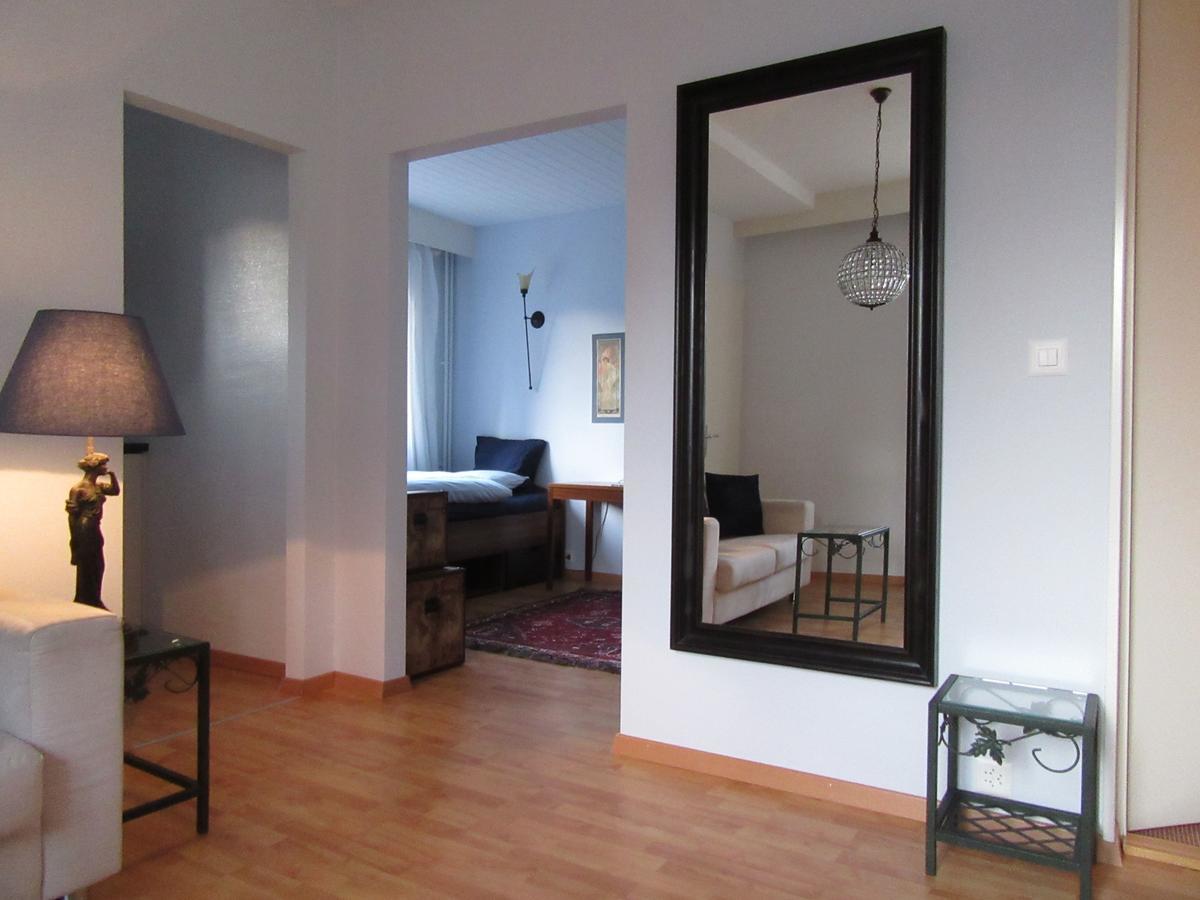 Le Debarcadere Apartment Saint Sulpice  Exterior photo